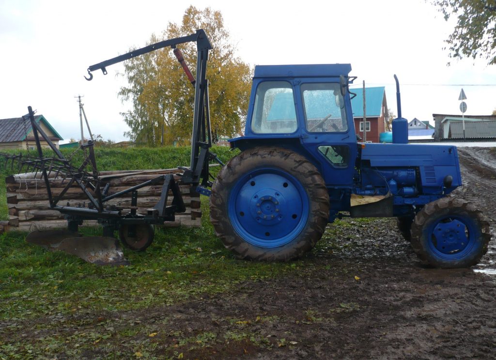 Права на трактор в Петровске